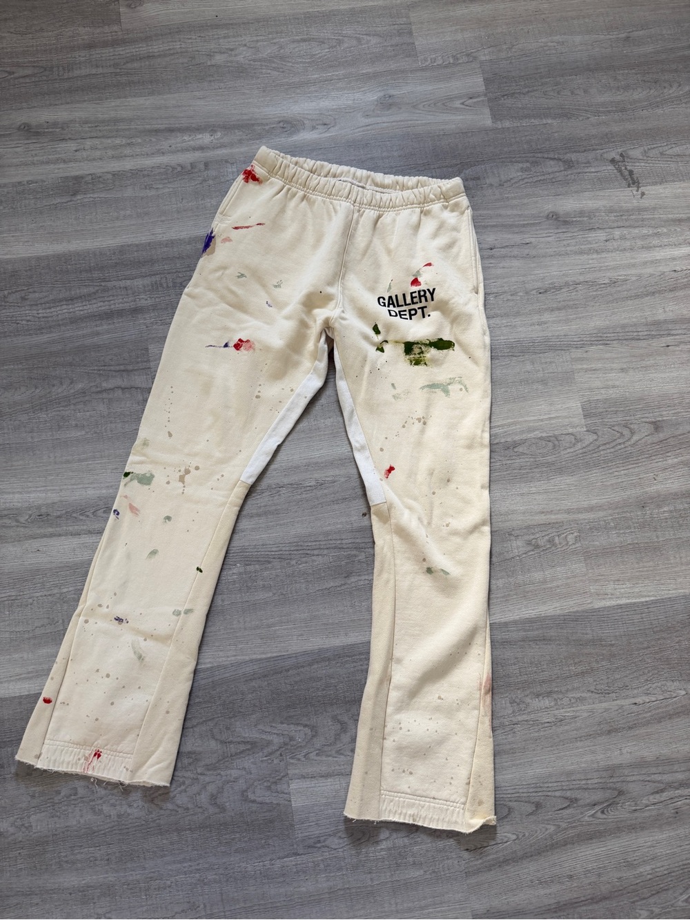 Gallery Dept Flared Painted Sweatpants in Size L